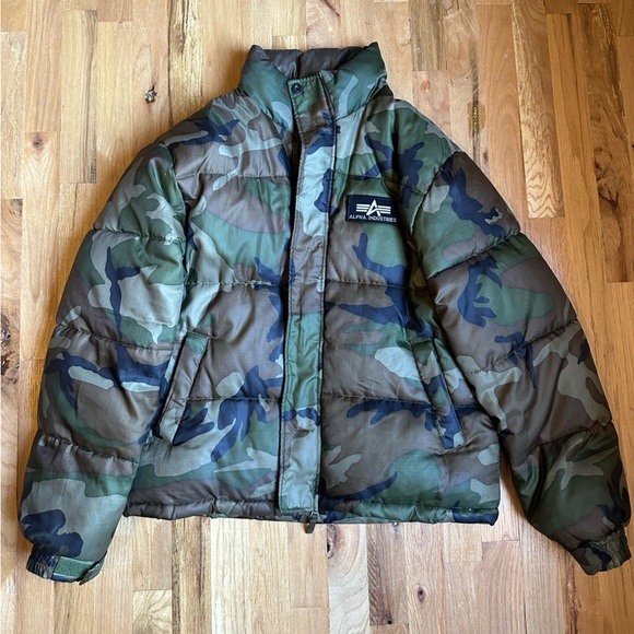 Alpha Industries Camo Down Puffer Jacket - Picture 2 of 11